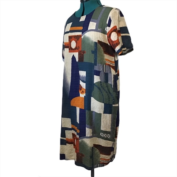 Besca Short-Sleeved Patterned Sheath Dress - Picture 7 of 16